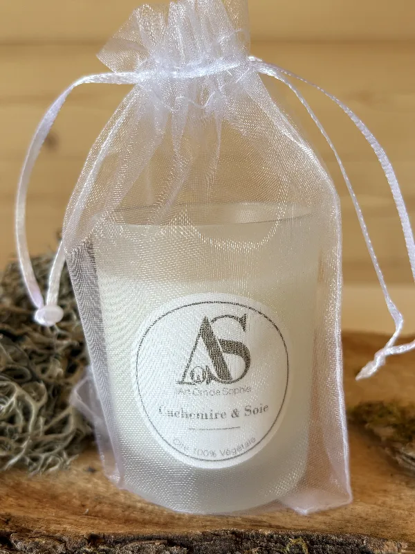 Bougie parfumée Cachemire et soie – Image 3
