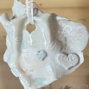 Dentelle "Love you" en porcelaine blanche