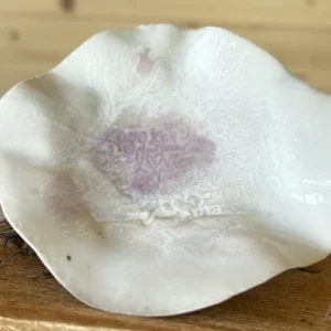 Coupelle froissée avec message